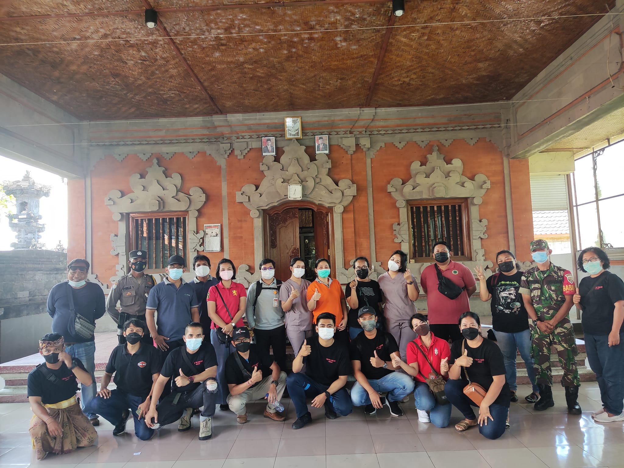 Vaksinasi Dosis 3 (booster) di Balai Banjar Sedana Mertha