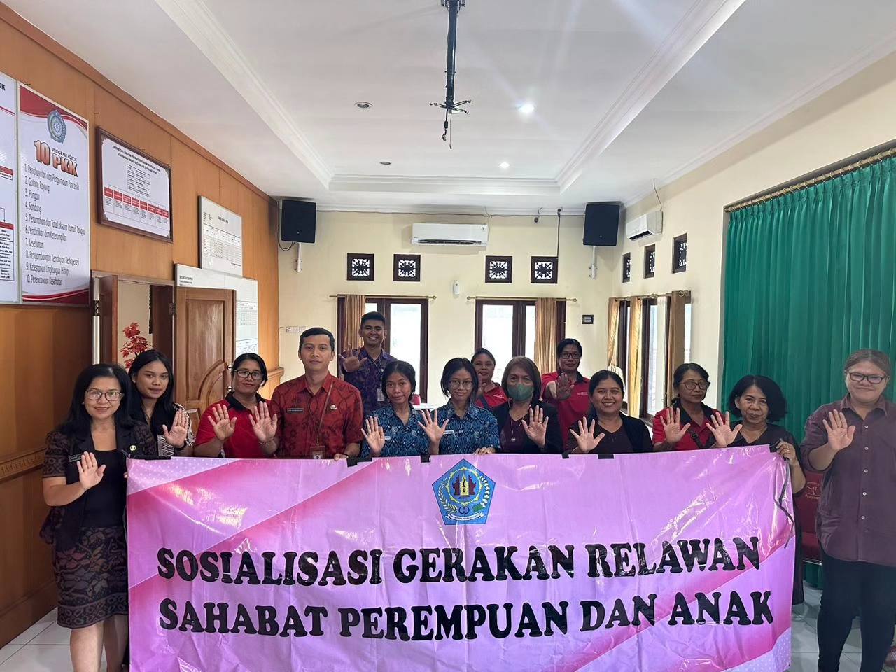 Sosialisasi D/KRPPA (Desa/Kelurahan Ramah Perempuan dan Peduli Anak dan Relawan SAPA (Sahabat Peremp
