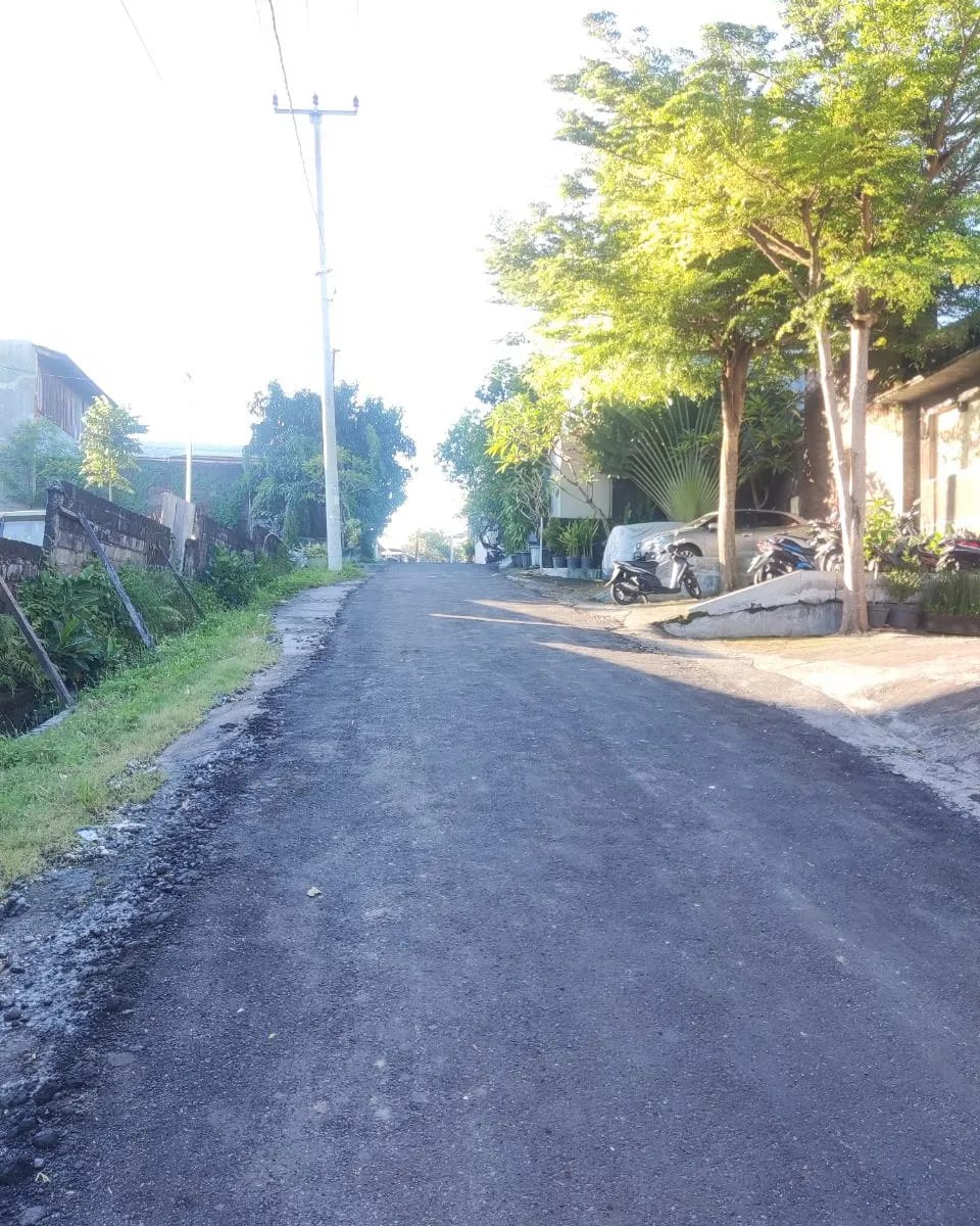 Pro pengaspalan oleh Dinas Pekerjaan Umum dan Penataan Ruang Kota Denpasar