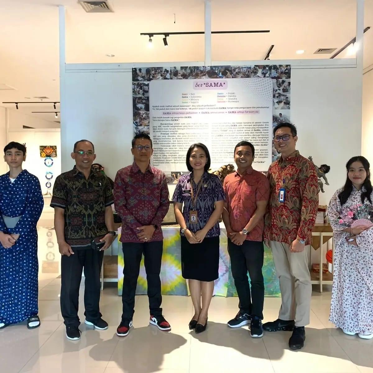 Pameran Kreatifitas Siswa SMP PGRI 8 Denpasar