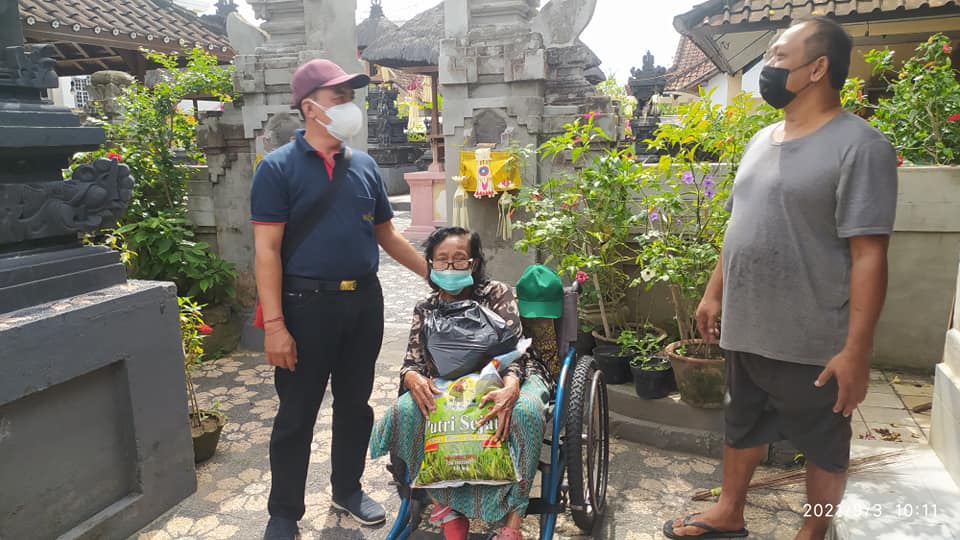 Kegiatan Penyerahan Sembako Bagi Penyandang Disabilitas