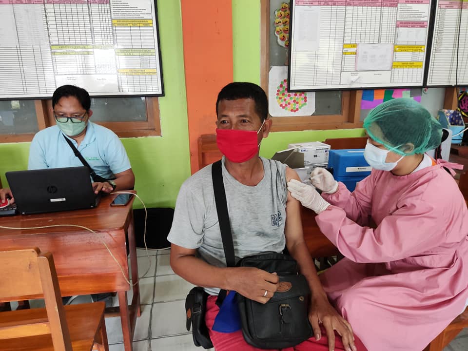 Kegiatan Vaksinasi tahap 2 di SD 4 Muhammadiyah
